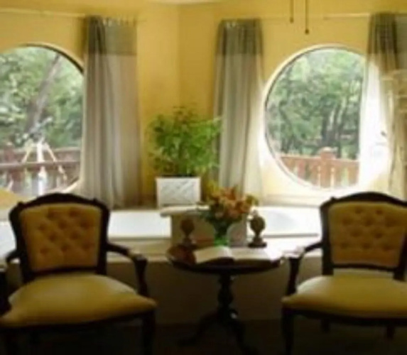 Creekhaven Inn & Spa