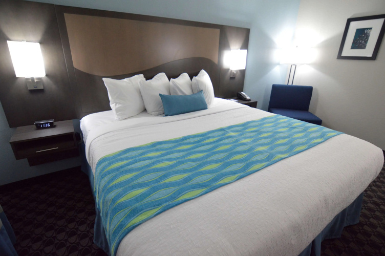 Best Western Plus Waller Hotel