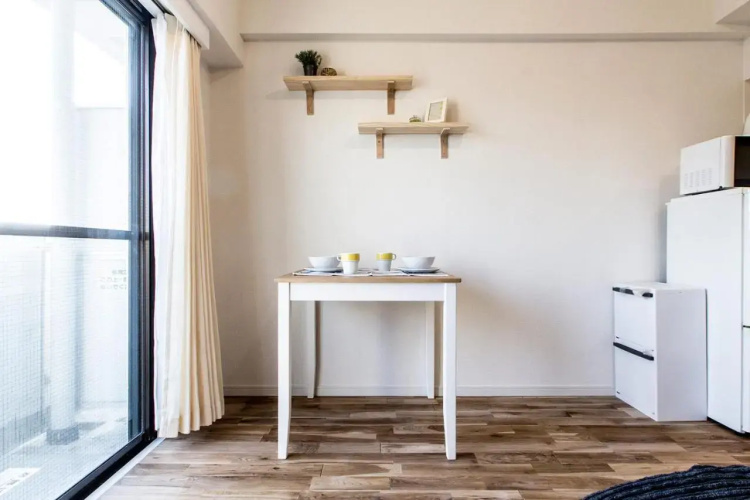 Dwell Urban 7B