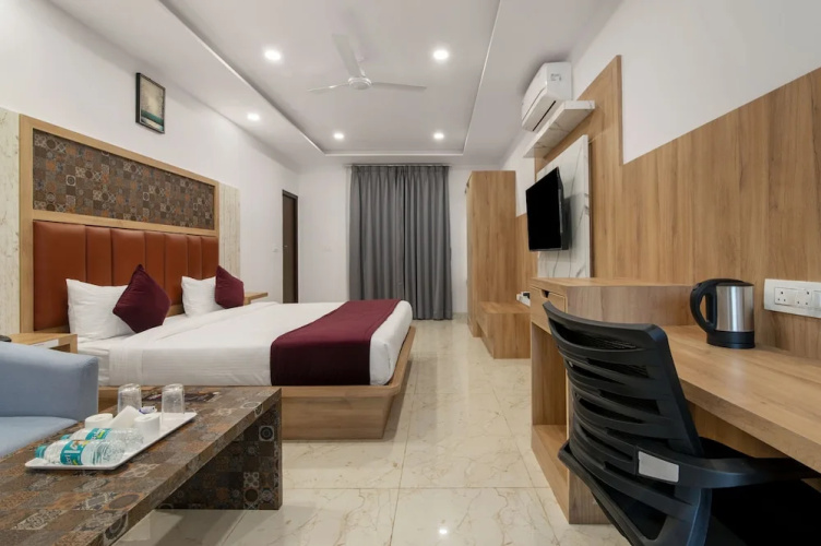 Gateway Premium Inn