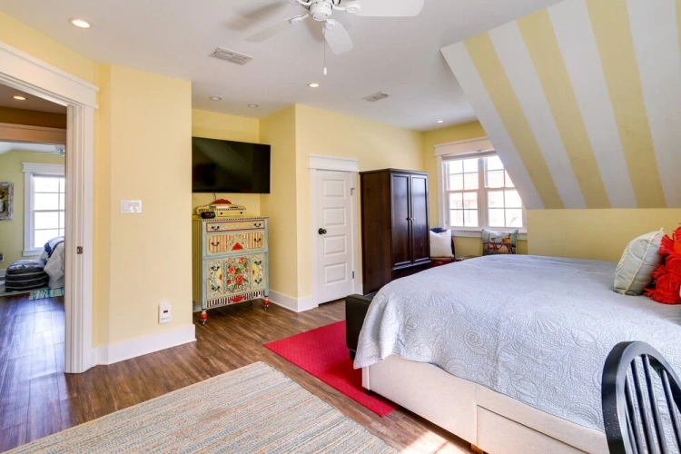 Guest rooms
