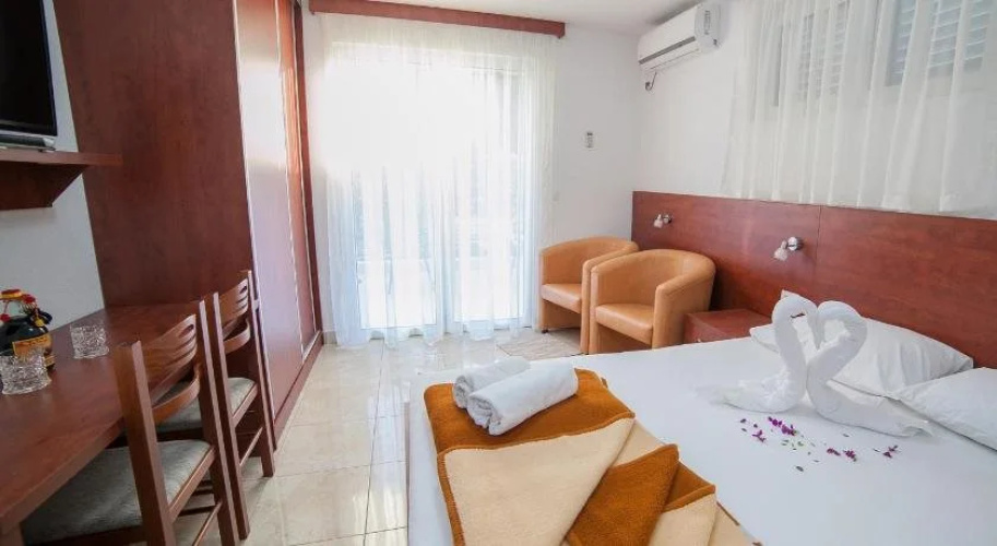 Guest House 4M Gregović