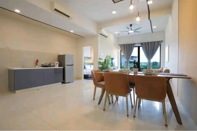 Apartment with balcony