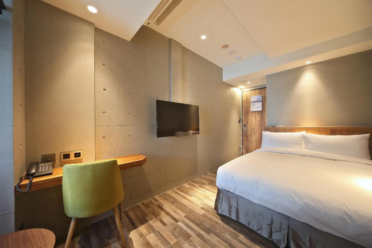 Micro Hotel