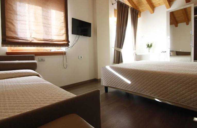 Albergo Del Ponte