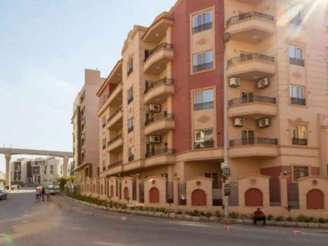 Settle Inn South 90 Apartments