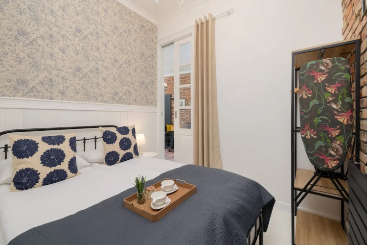 One Bedroom Air Conditioning by Renters
