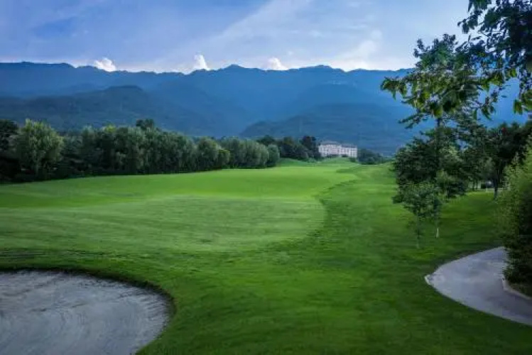 Dali Canghai Guoling No.1 Resort