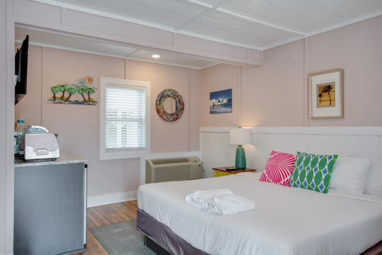See Sea Motel