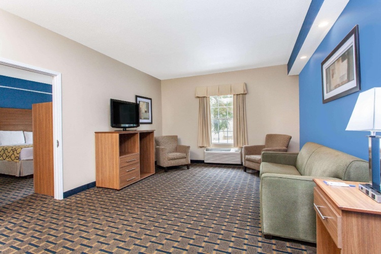 1 Bedroom Double Suite