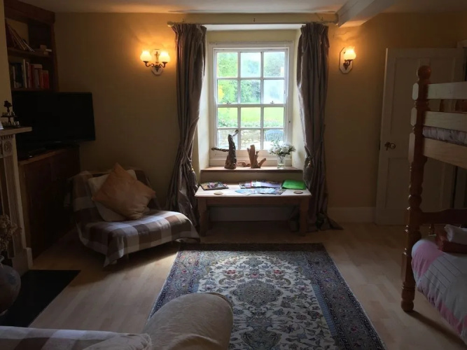 Belhuish Farmhouse