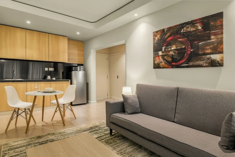 Deluxe Apartment
