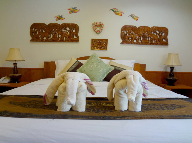 Ngamta Hotel