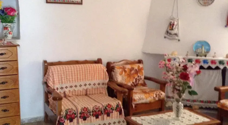 Kri-kri Rooms