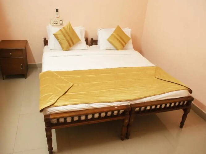 OYO 6665 Thomson Regency