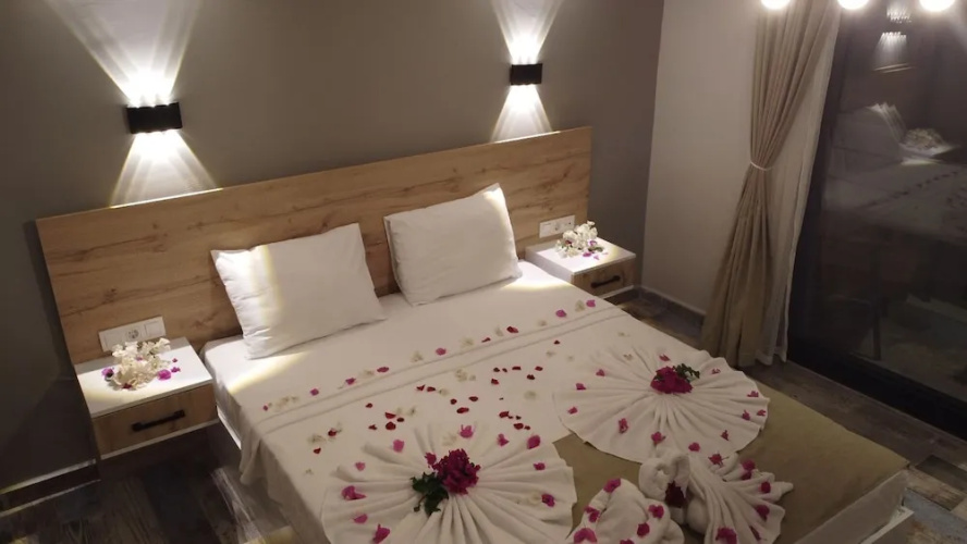 Trakheıa restaurant& butik otel