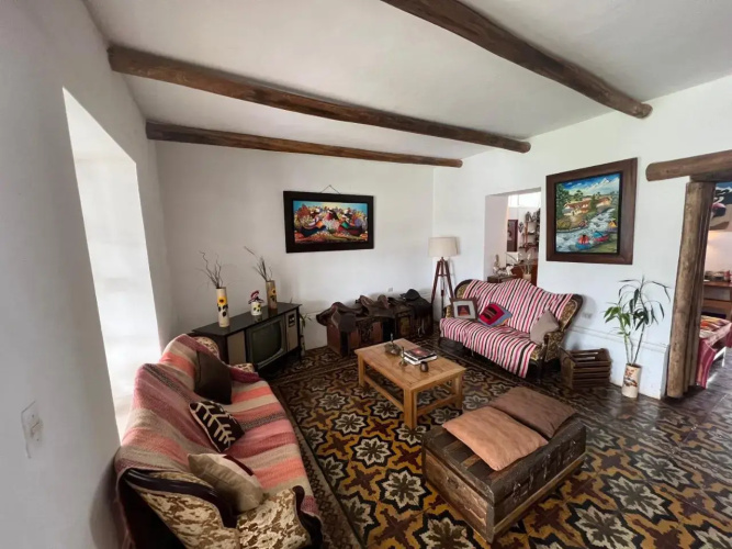 Los Pinos Lodge