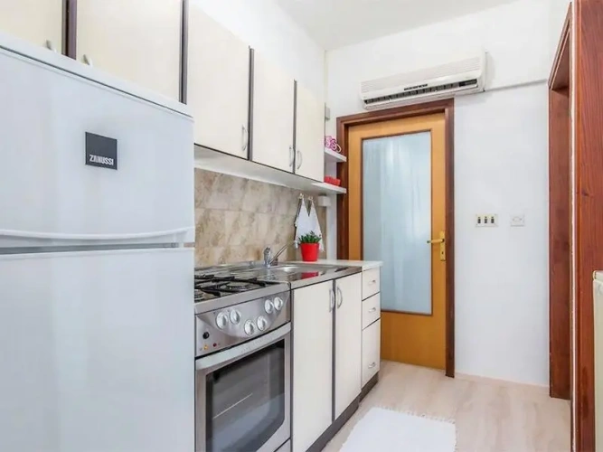 Quadruple Apartment