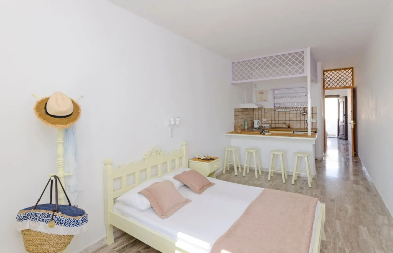 2 Bedrooms Apartment