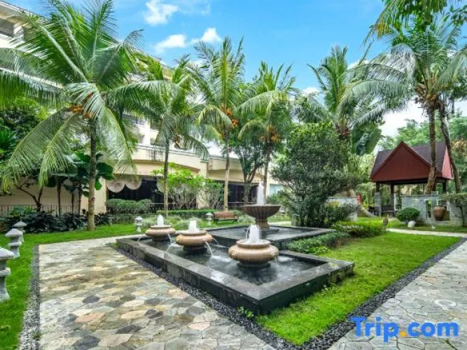 Xinglong Ramada Hot Spring Resort Wanning