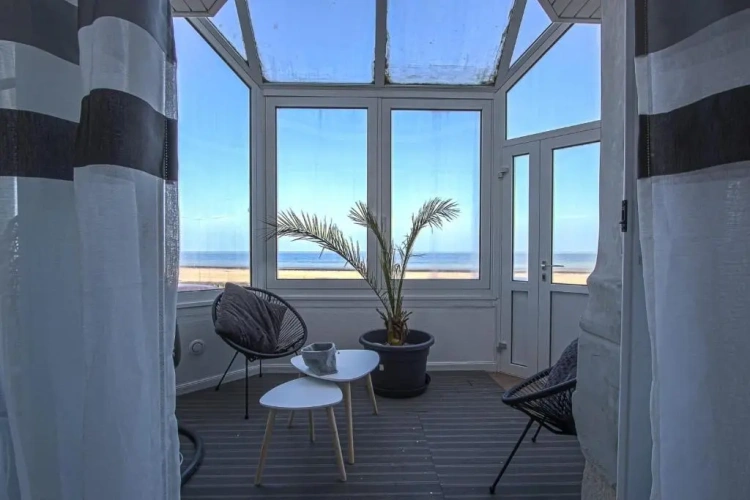 3 Bedrooms Cottage