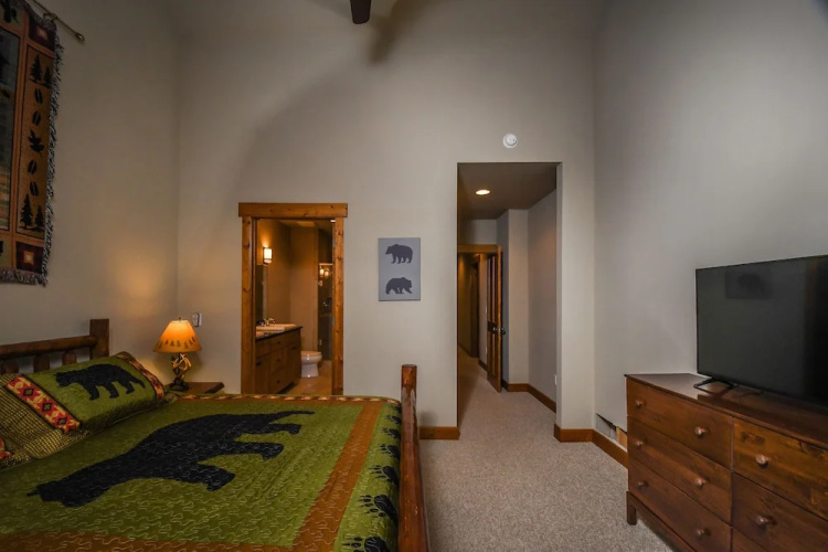 Big Sky 4 Bedroom Townhome