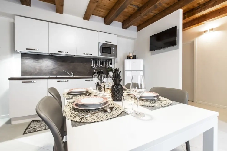 1 Bedroom Comfort Apartment