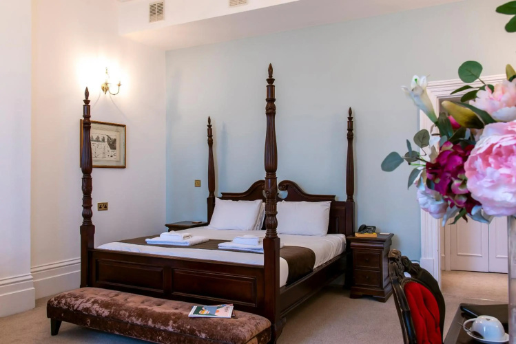 Keppel's Head Hotel