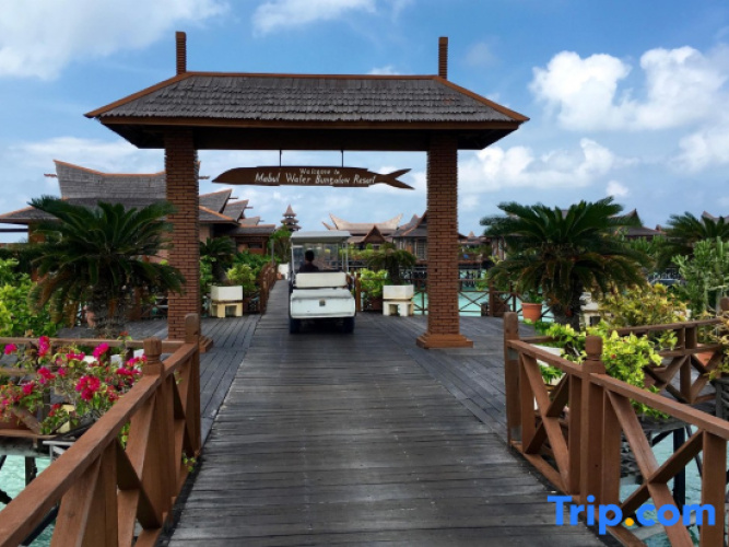 Mabul Water Bungalows