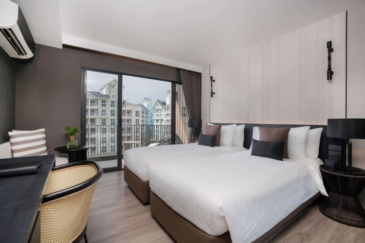 Deluxe Twin room