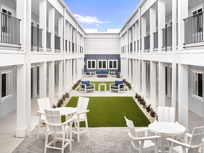 stayAPT Suites Port Arthur