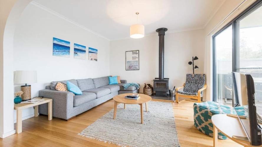 4 Bedrooms Cottage