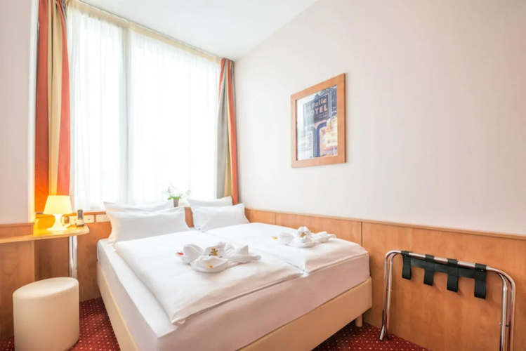 Amedia Express Passau Trademark Collection by Wyndham