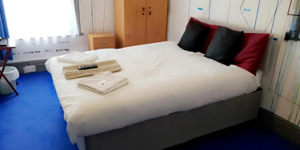 Bloomfield Hotel