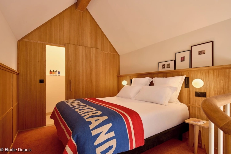 Superior Attic room