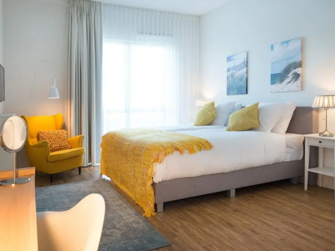Appealing Apartment in Den Haag With Balcony, Terrace