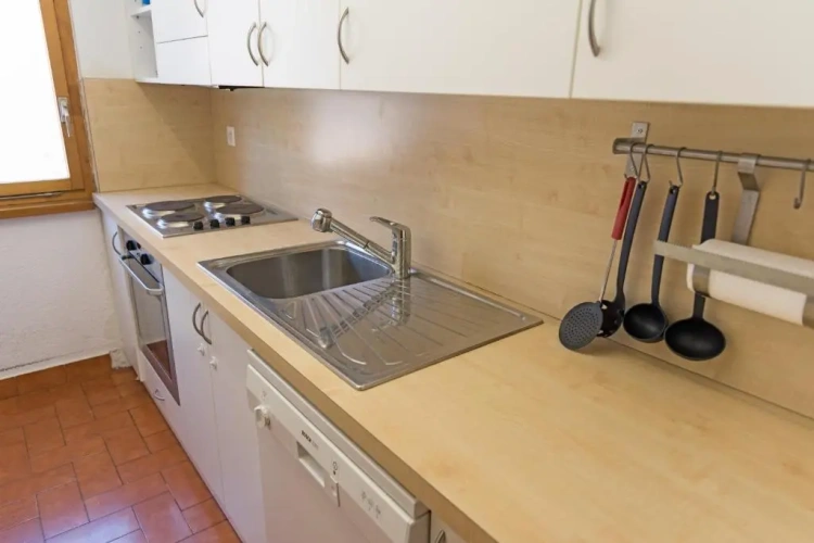 3 Bedrooms Apartment