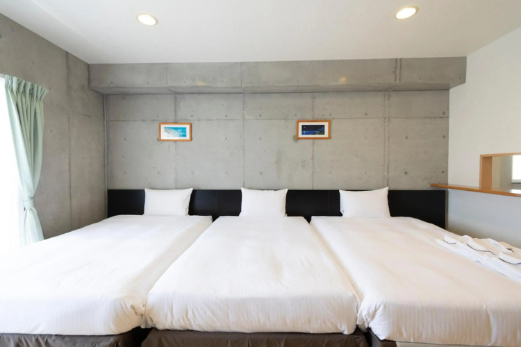 Naha-West Inn