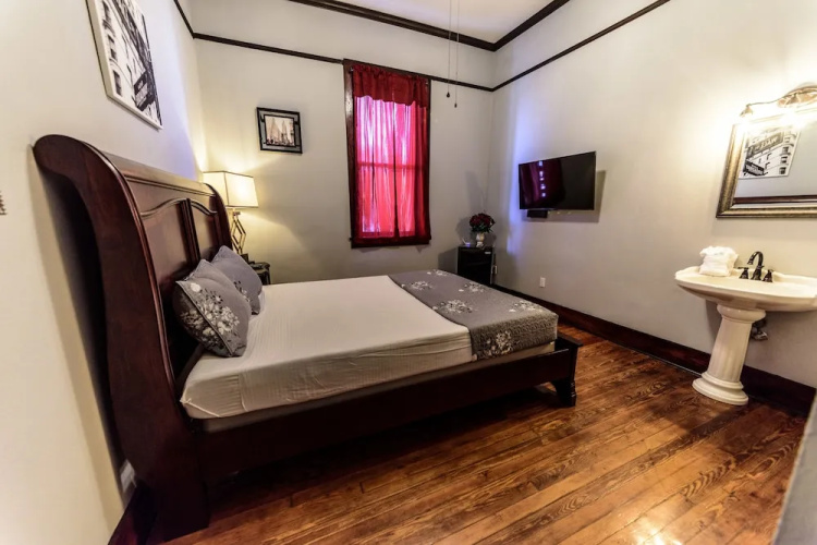 Hotel DeFuniak