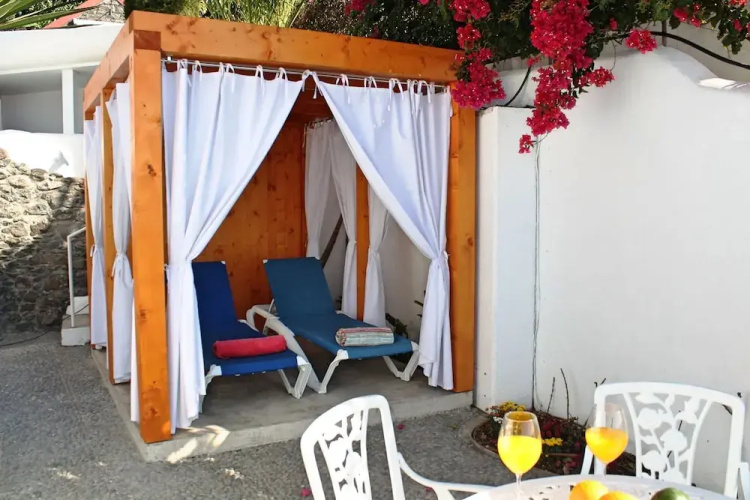Cottage do Mar by Our Madeira