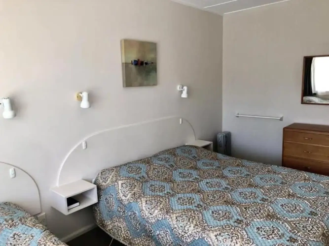 1 Bedroom Standard Suite