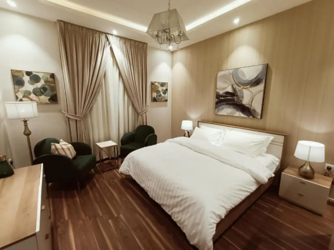the F residence, Elegant & Luxury