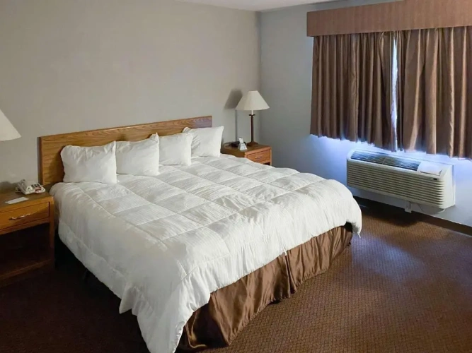 Deluxe Double Suite