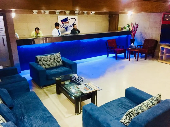 Hotel Bon Vivant
