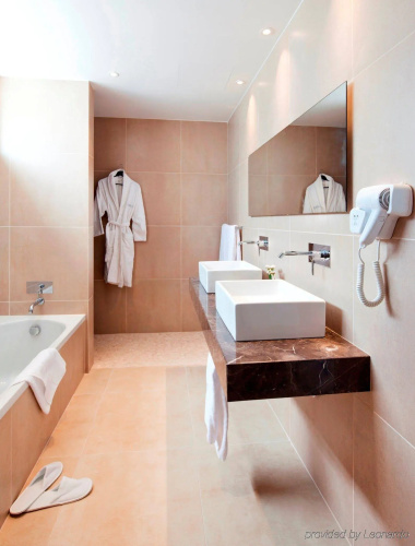Amphora Hotel & Suites photo 16