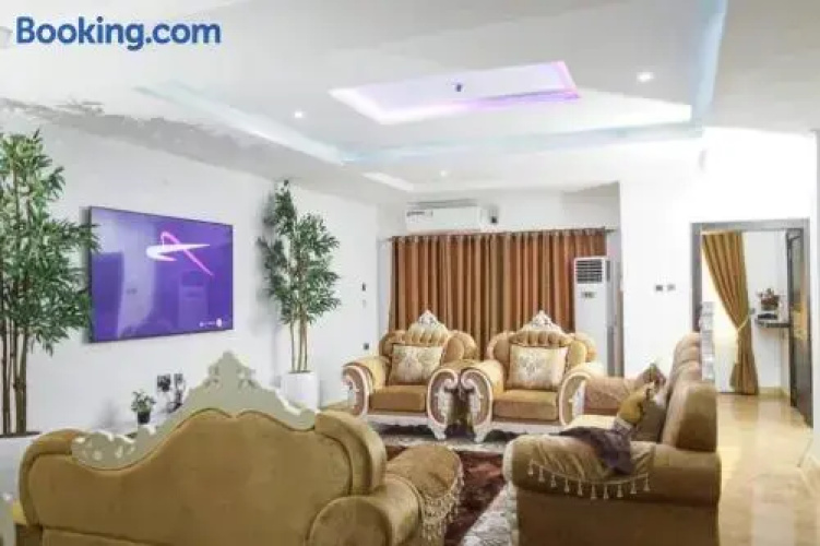 Wuye 3 bedroom