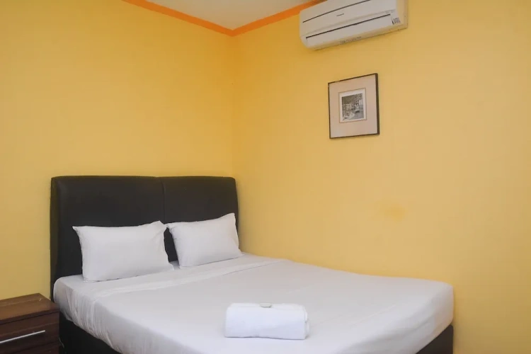 2 Bedrooms Apartment