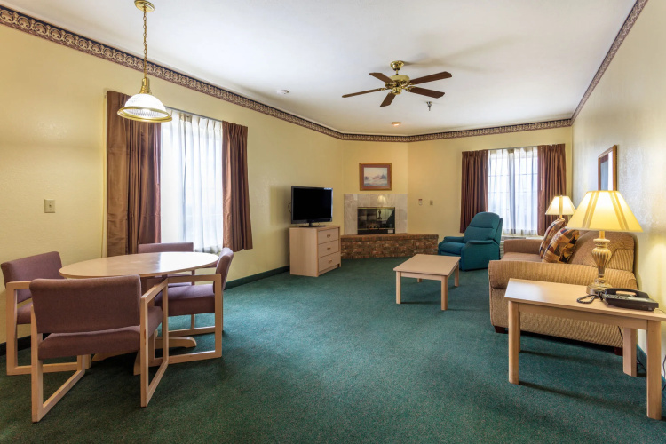 Branson Towers Hotel