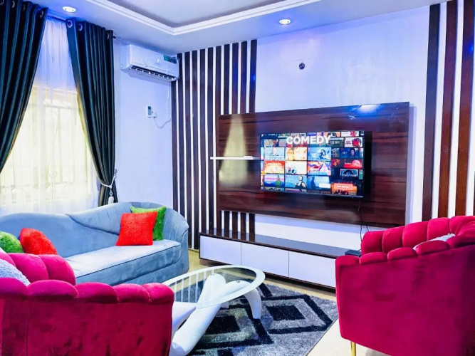 Modern One Room & Parlor Serviced Apartment