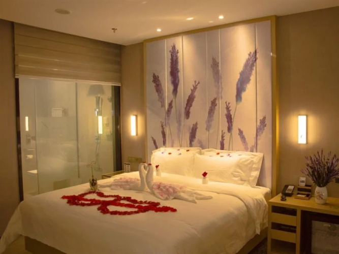 Lifeng Hotel